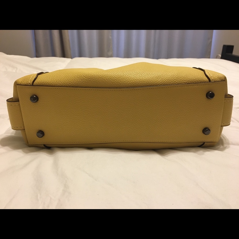Coach EDIE Handbag - Picture 5 of 12